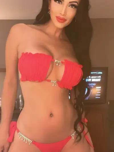 Facetune_21-11-2024-07-10-09