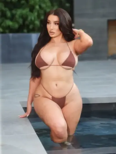 Facetune_29-09-2023-11-15-46