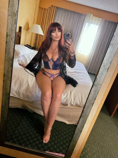 Facetune_15-10-2024-12-19-03
