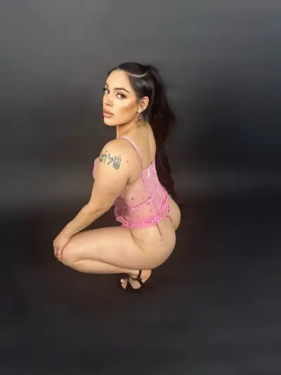 Facetune_27-02-2024-14-31-23
