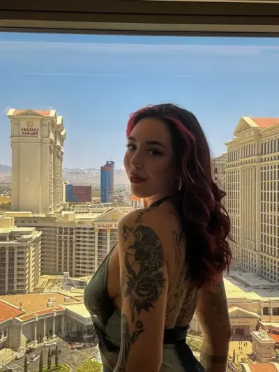 Facetune_04-07-2024-17-20-18