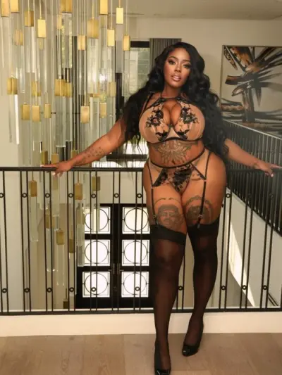 Facetune_21-10-2024-12-56-34