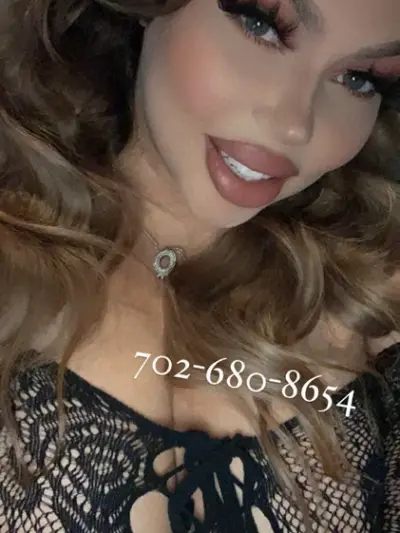 8BB00086-B0A0-4F70-A8C2-A0DD33C85366